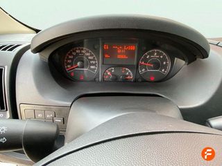 Peugeot Boxer PEUGEOT Boxer Furgón Diesel Boxer Furgón 2.2BlueHDI 330 L1H1 S&S 120, 88kW/120 PS, 2179 cm³, 4 Doors