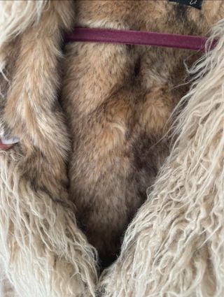 Abrigo Superdry Beige con Pelo