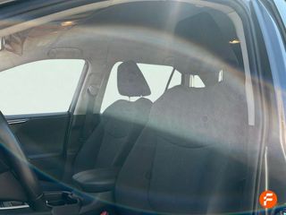 Toyota Rav4 2.5l 220H Advance