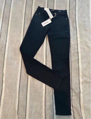 Pantalón vaquero Guess negro