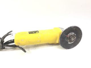 radial dewalt dwe4010