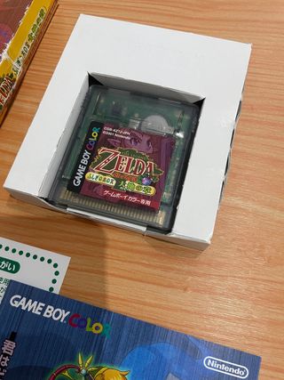 THE LEGEND OF ZELDA ORACLE OF SEASONSGAMEBOYCOLOR