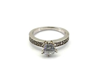 sortija plata 925mm con piedra con circonita