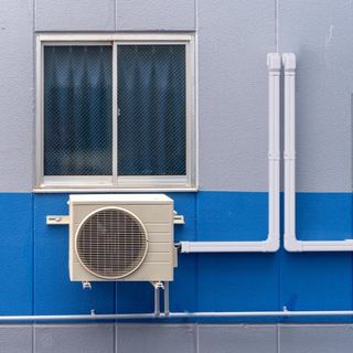 Cubierta de Línea de Mini Split 76.2mm W 5350mm L, Cubierta Decorativa de Tubería de PVC para Aire Acondicionado con 4 Conductos Rectos y Todos los Componentes, Fácil de Instalar, Pintable para Bo...