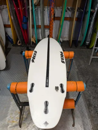 Tabla Surf Pukas Rush 5'7 Epoxy