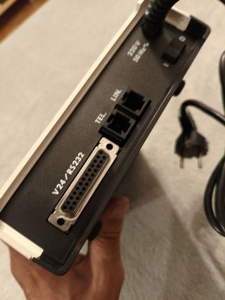 Alcatel MGD 2400D Módem Telecom