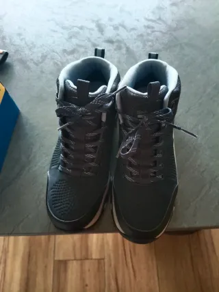 Zapatillas Skechers Trekking Impermeables Mujer