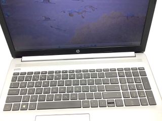 pc portatil hp 250 g7, intel core i5-1035g1 processor, 8gb ram, 256gb ssd, grafica compartida