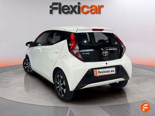 Toyota Aygo 1.0 70 x-play