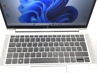 pc portatil hp elitebook 830 g8, intel core i5-1145g7, 16gb ram, 256gb ssd, grafica compartida
