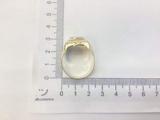 sello oro 18k con piedra