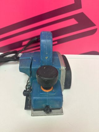 Cepillo Eléctrico VRUTEX C35E 700w