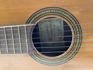 guitarra clasica romanza artesana española