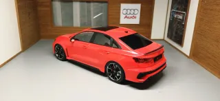 Maqueta Coche Escala 1:18