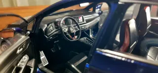 Maqueta Coche Escala 1:18