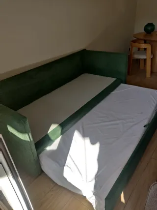 Sofá cama canapé verde