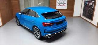 Maqueta Coche Escala 1:18