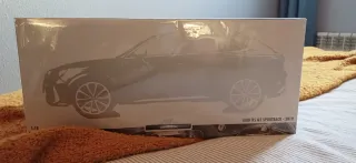 Maqueta Coche Escala 1:18