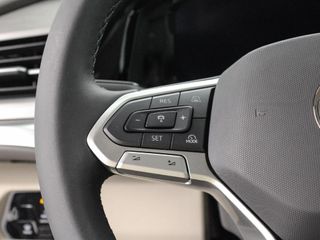 VOLKSWAGEN COMERCIALES MULTIVAN 2.0 TDI DSG LIFE 150 5P 7 Plazas