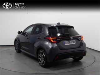 TOYOTA Yaris 1.5 120H Style Plus