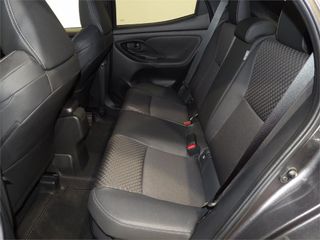 TOYOTA Yaris 1.5 120H Style Plus