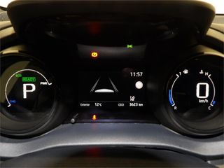 TOYOTA Yaris 1.5 120H Style Plus