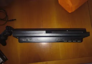 PlayStation 3 Slim Nera
