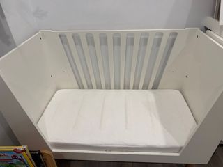 Maxi cuna Done by Deer