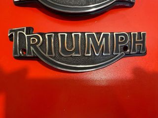 Pareja Emblemas Depósito Triumph Legend/Bonneville
