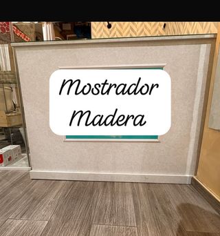 Mostrador de madera buen estado