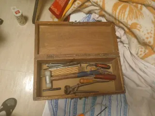 Caja de madera antigua