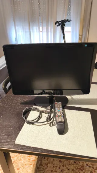 Samsung 23 Monitor