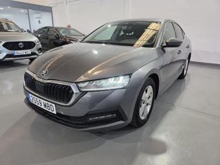 SKODA Octavia Ambition 1.5 TSI G-TEC 96 kW (130 CV) DSG