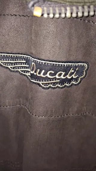 Chaqueta Cuero Marrón Ducati con Parches