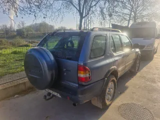 Opel Frontera 2000