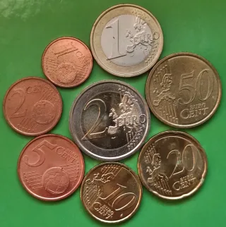 Serie Monete San Marino 1 cent a 2 euro anni misti