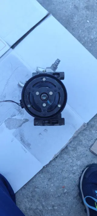 Compresor A/A Fiat. Stilo motor gasolina