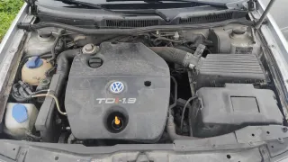 Volkswagen Bora 2001