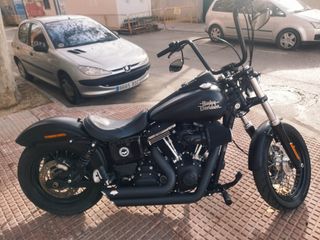 Harley Davidson FXDB Street Bob 2016 Negra