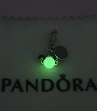Charm Pandora luciérnaga brillante de ley