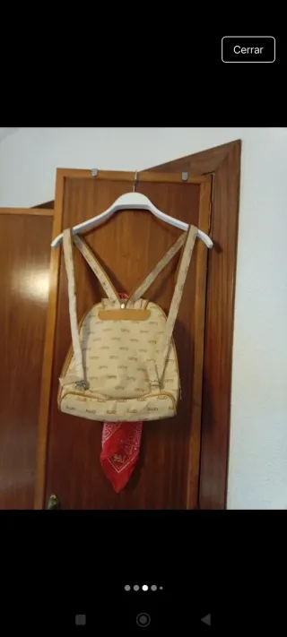 Mochila+ pañuelo Lee