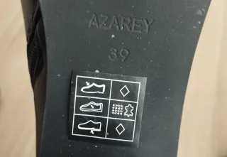 Botin tacón negras Corina tachuelas talla 38