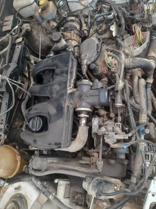 Coche C15 Blanco - Venta para despiece entera