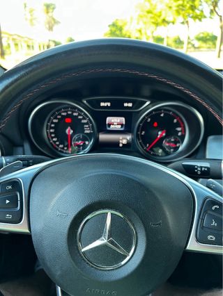 Mercedes-Benz CLA 220D AMG  7G-DCT  automático