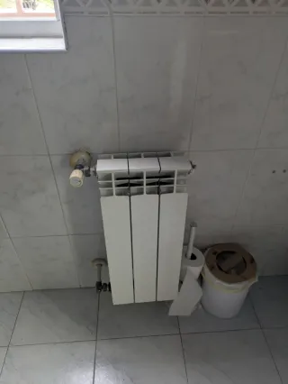 Caldera gasoil Ferroli + depósito + radiadores