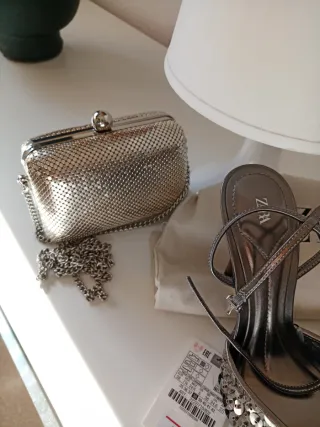 Zapatos Zara Talla 38 Brillantes