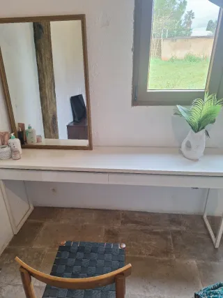 Tocador/Escritorio Blanco y Madera