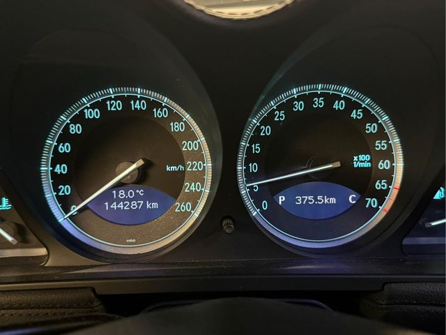 Mercedes-Benz  SL 500 - Como nuevo - Garantia