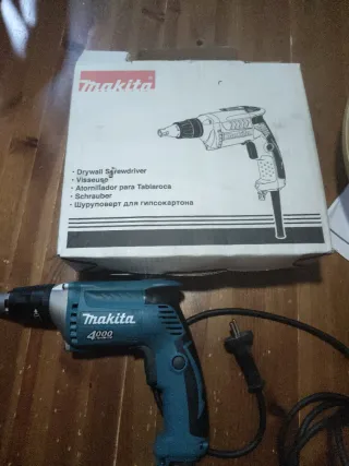 Atornillador Makita Pladur 4000 RPM