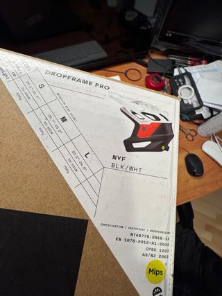 Casco Fox Drop-Frame Pro Mips